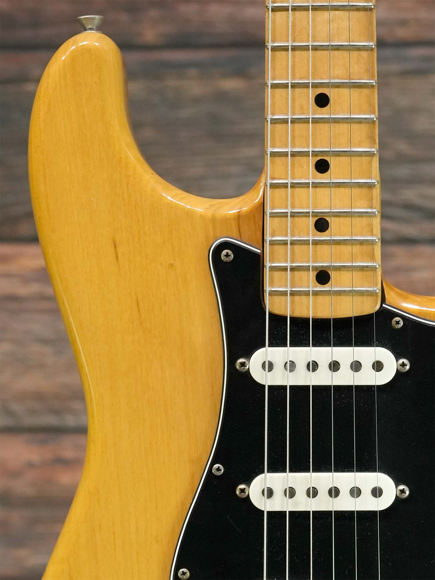Fender 1976 Stratocaster Natural ”1-Piece Body”